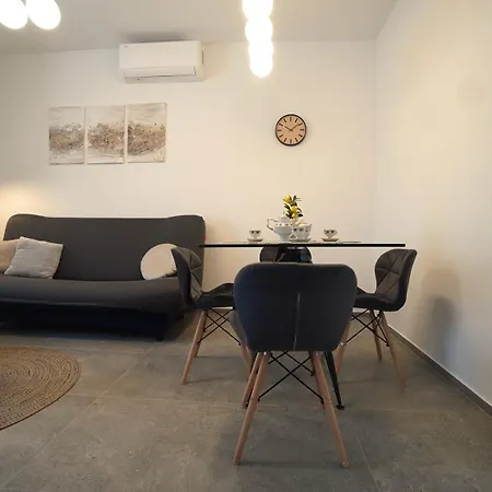 Annix Apartamento Pula